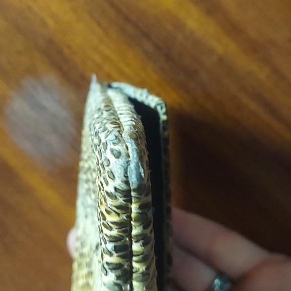 Saks Fifth Avenue wallet pouch - Picture 5 of 6